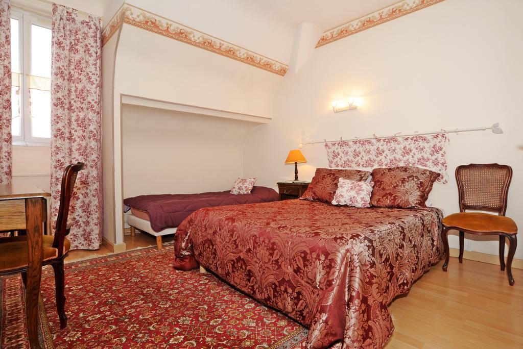 Hotel La Tour Sully-sur-Loire Oda fotoğraf
