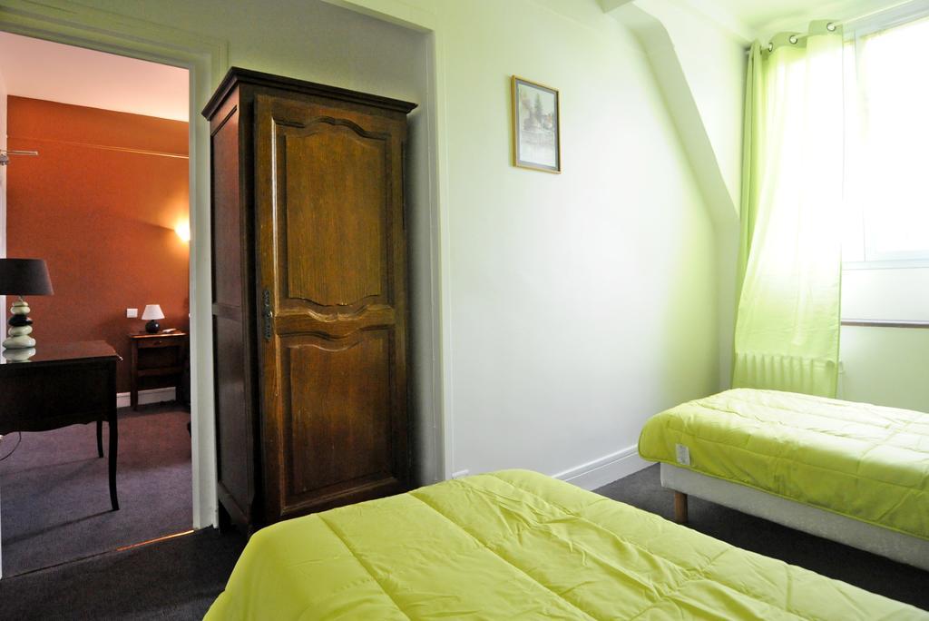 Hotel La Tour Sully-sur-Loire Oda fotoğraf