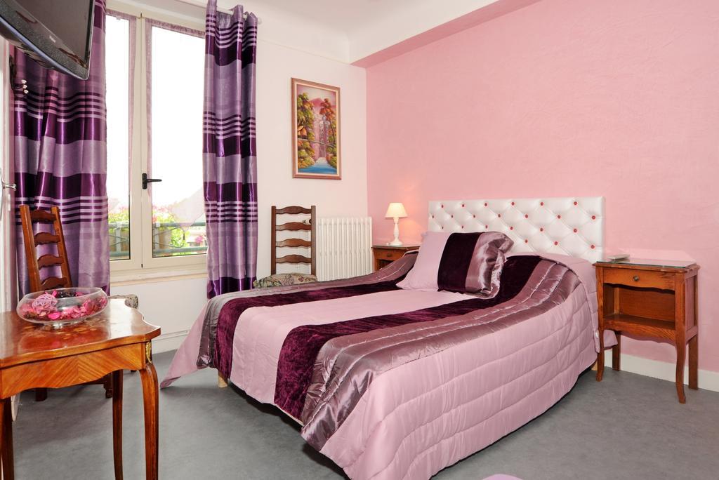 Hotel La Tour Sully-sur-Loire Oda fotoğraf